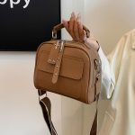 High end ladies' handbag multi-layer large capacity commuting bag